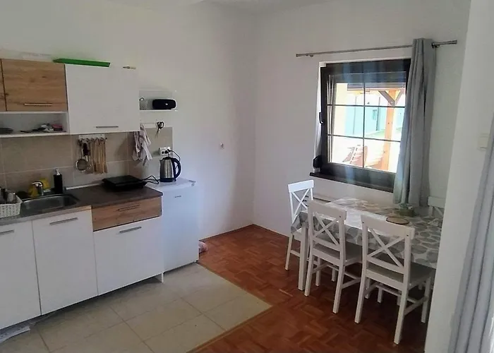 아파트 Zlatiborska Belina / White *